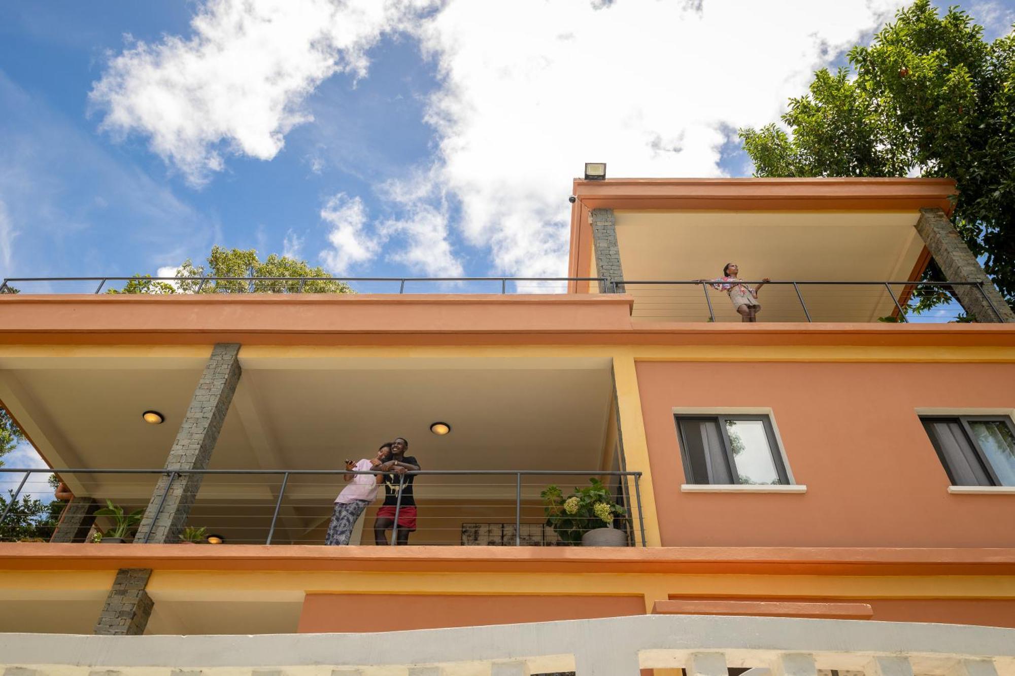 La Maison Rivaria Votre Maison De Vacances Au Luxe Intime Et Au Confort Absolu Au Bord De La Mer Villa Ile Sainte-Marie Exterior photo