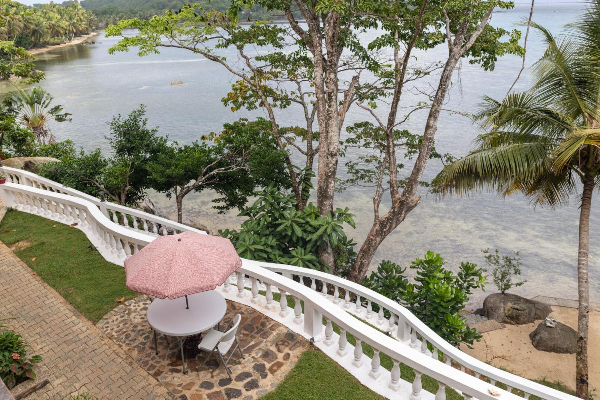 La Maison Rivaria Votre Maison De Vacances Au Luxe Intime Et Au Confort Absolu Au Bord De La Mer Villa Ile Sainte-Marie Exterior photo